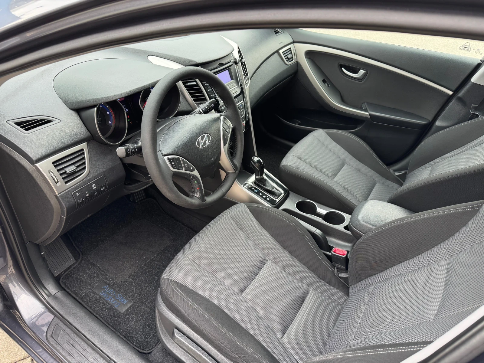 Hyundai I30 131 ph AUTOMAT FUL LED!!! - изображение 6