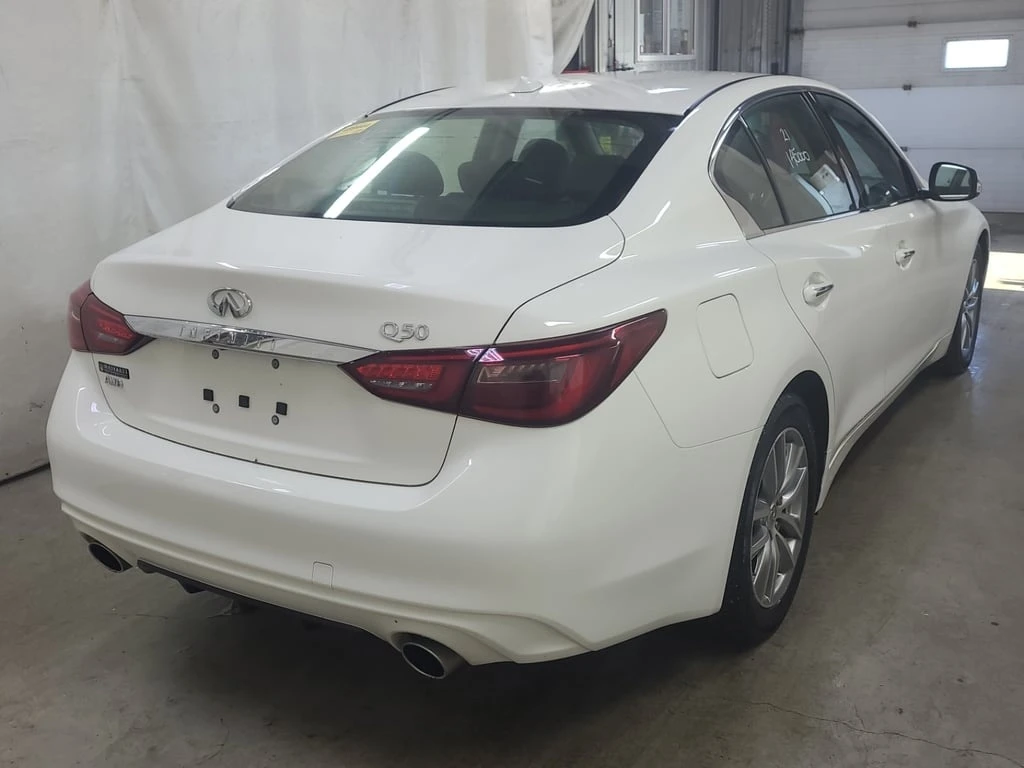 Infiniti Q50 * PURE * CARFAX * БЕЗ ПЪРВОНАЧАЛНА ВНОСКА - изображение 3