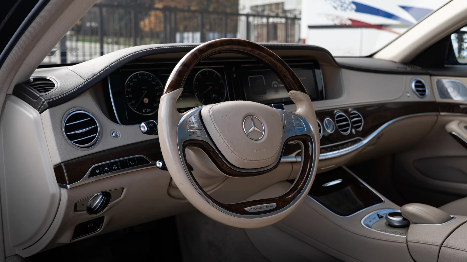 Mercedes-Benz S 500 Дълга база-4Мatic- 3xTV - изображение 7