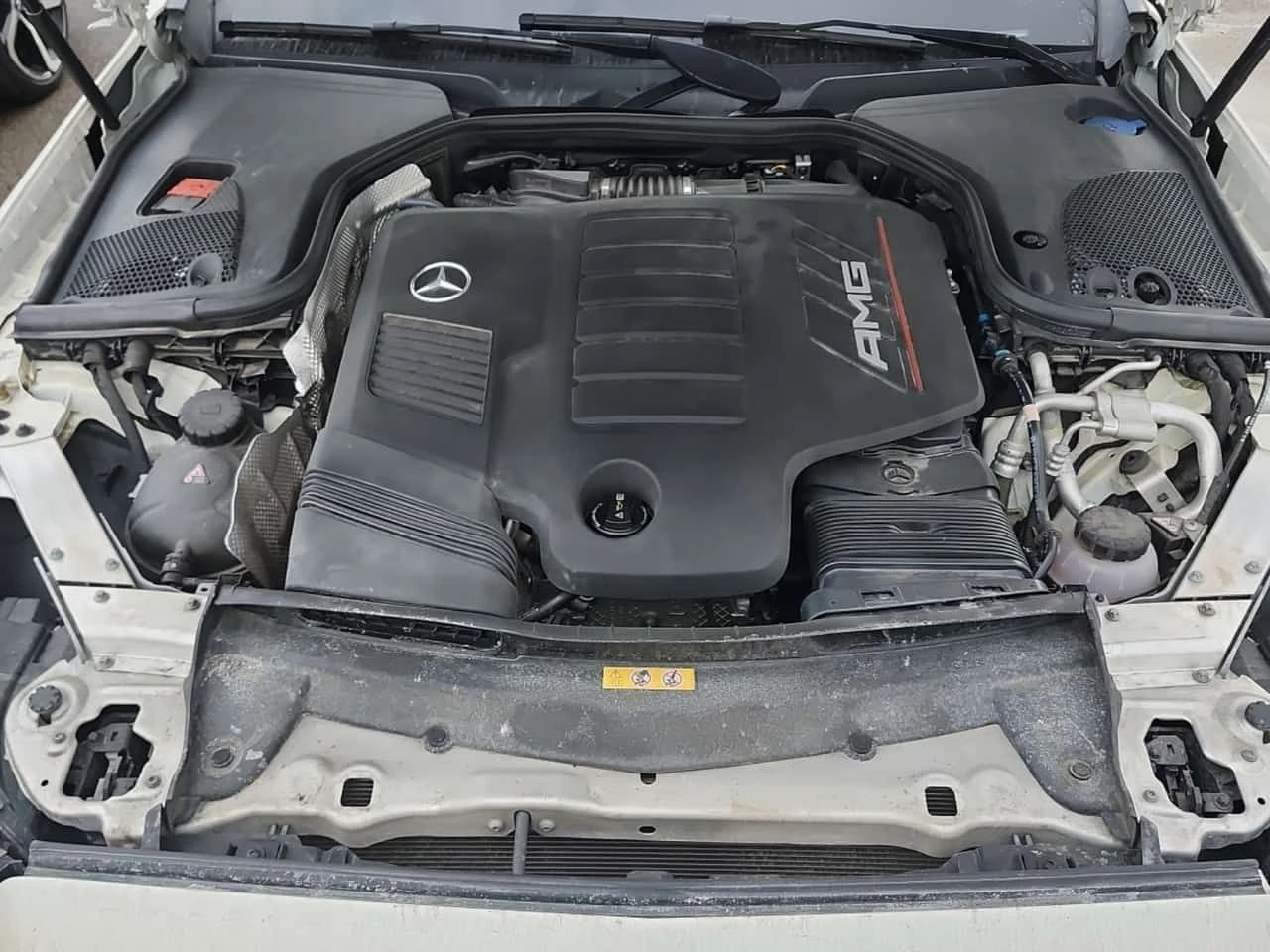 Mercedes-Benz E 53 AMG CARFAX /Дистроник/2 ключа/Панорама/Подгрев/360 , снимка 16 - Автомобили и джипове - 53873528