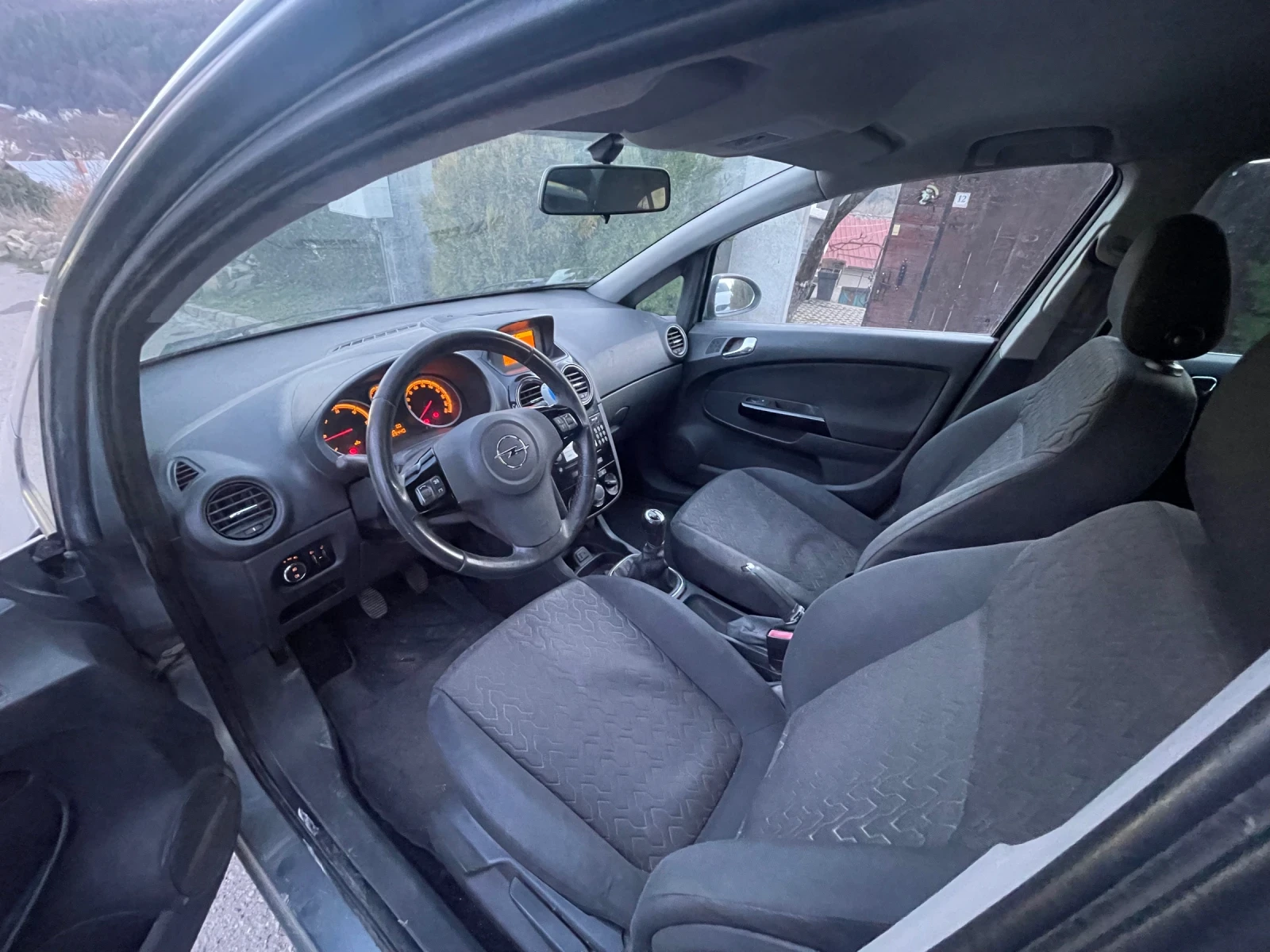 Opel Corsa 1.3CDTi/Cosmo, снимка 8 - Автомобили и джипове - 53923071