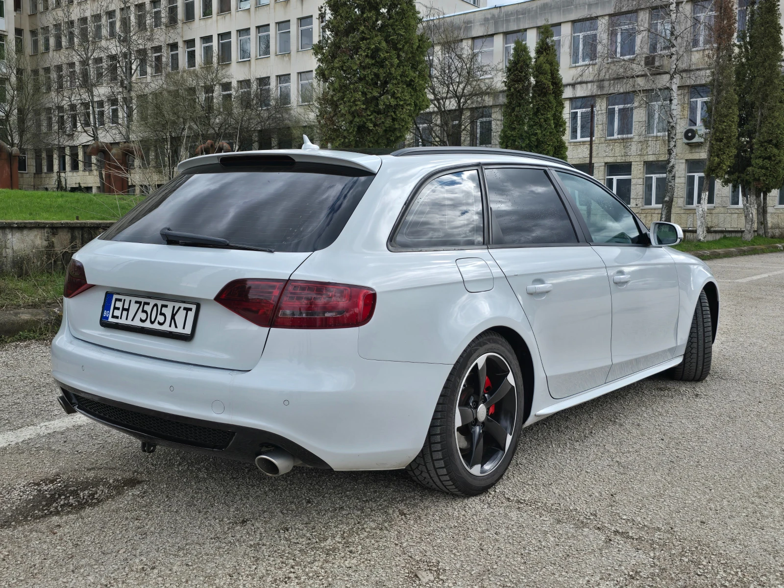 Audi A4 3.0 TDI, снимка 4 - Автомобили и джипове - 54034741