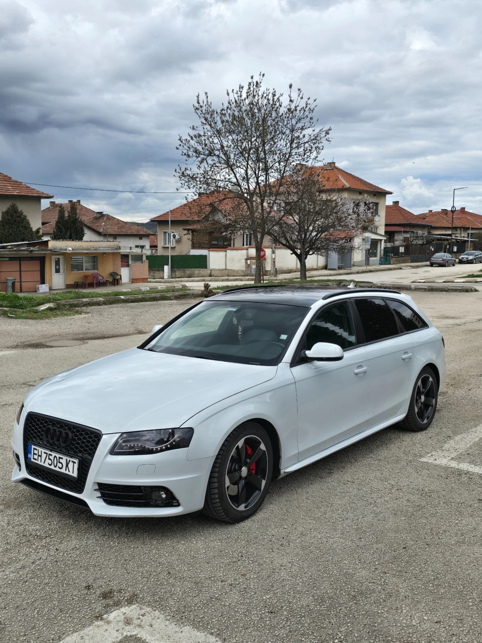 Audi A4 3.0 TDI, снимка 3 - Автомобили и джипове - 54034741