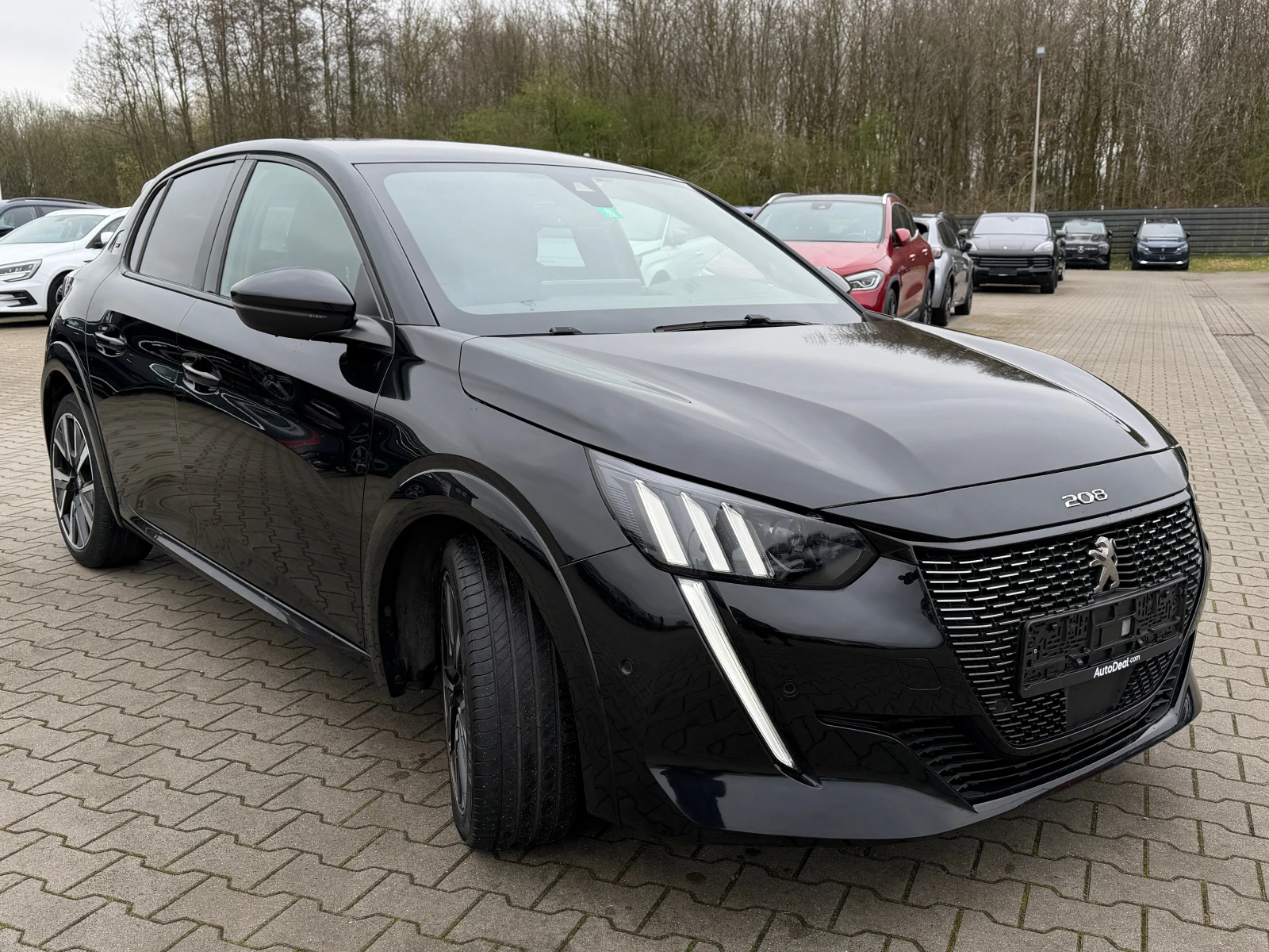 Peugeot 208 1.2 GT-Line | Auto.bg — изображение 1