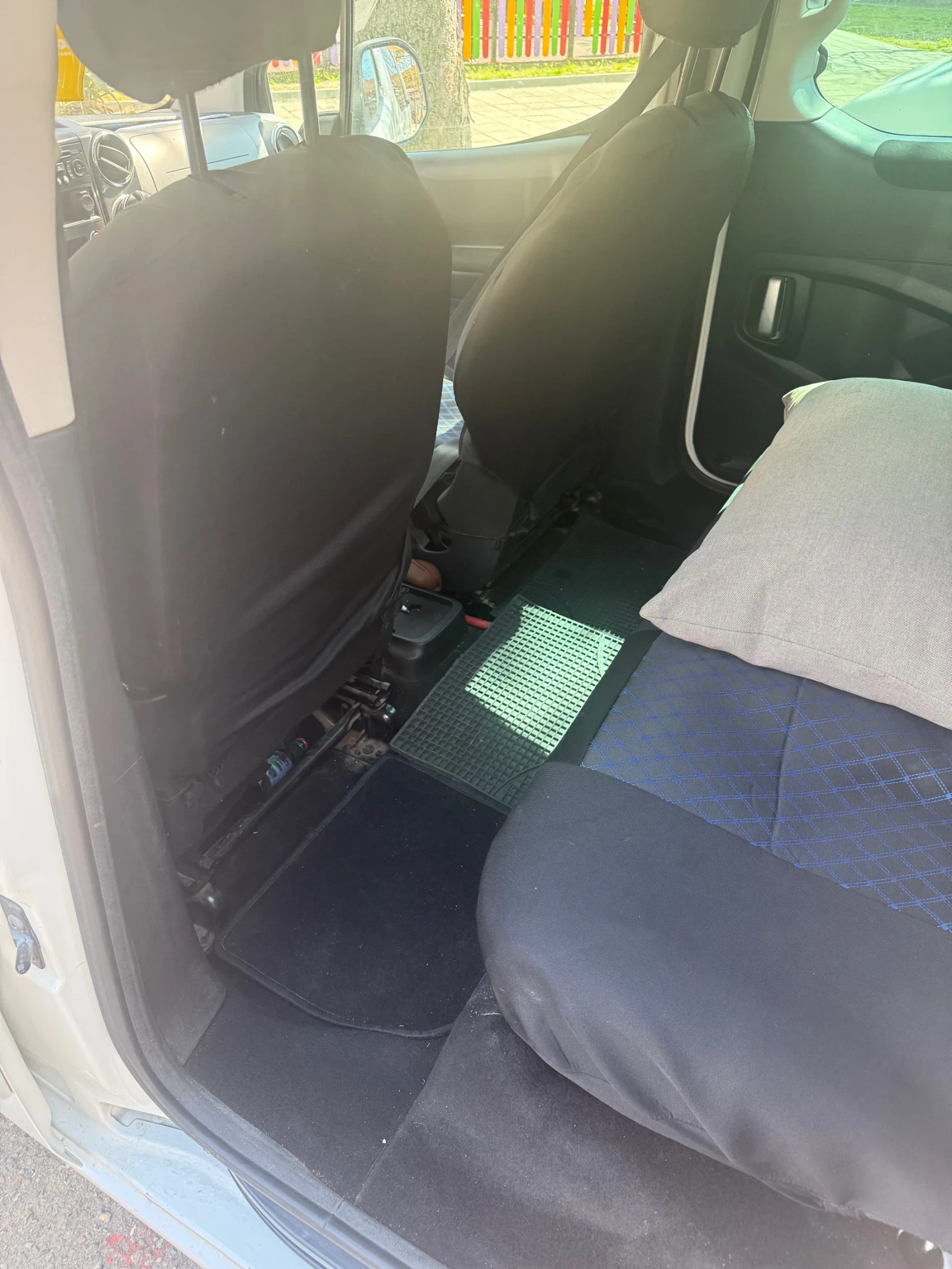 Citroen Berlingo, снимка 8 - Автомобили и джипове - 54172846