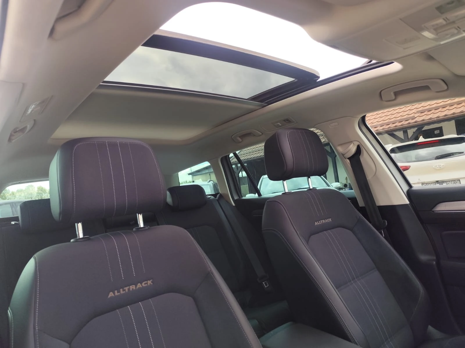 VW Passat Alltrack 2.0 дизел, снимка 14 - Автомобили и джипове - 54428443