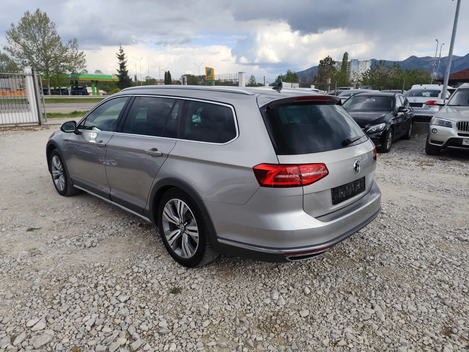 VW Passat Alltrack 2.0 дизел, снимка 8 - Автомобили и джипове - 54428443