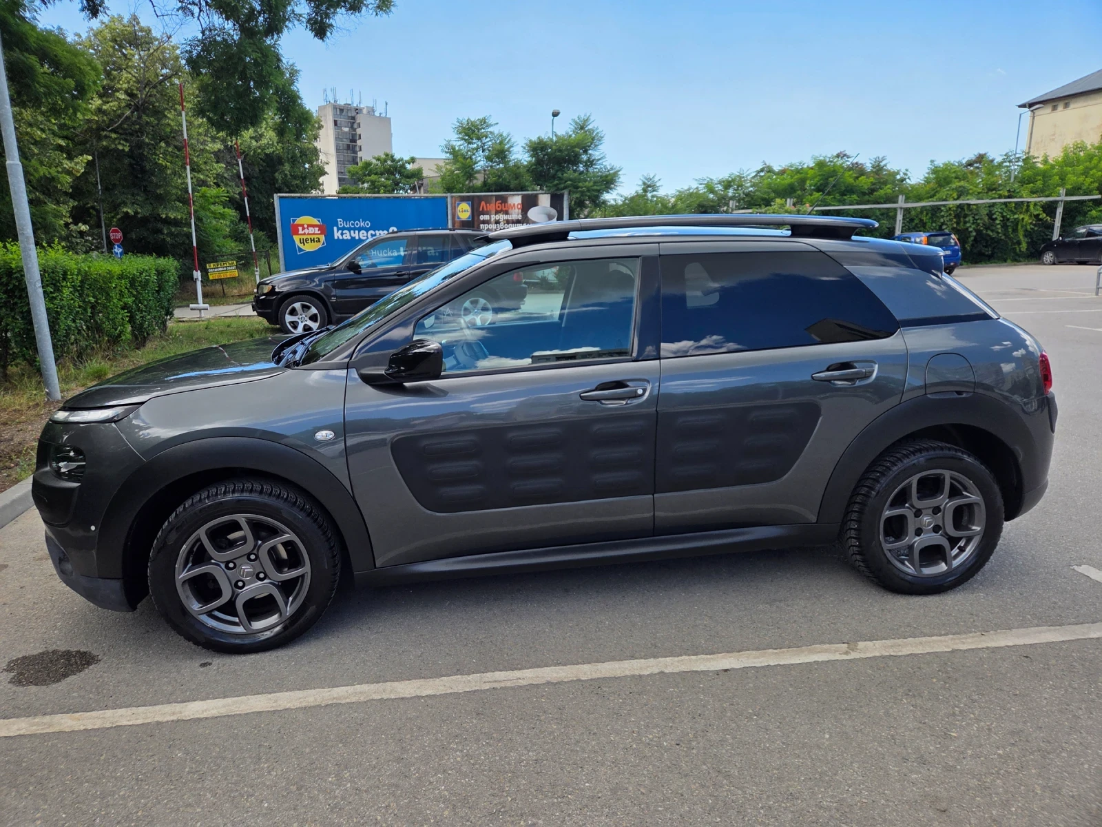 Citroen C4 Cactus, снимка 13 - Автомобили и джипове - 54900750