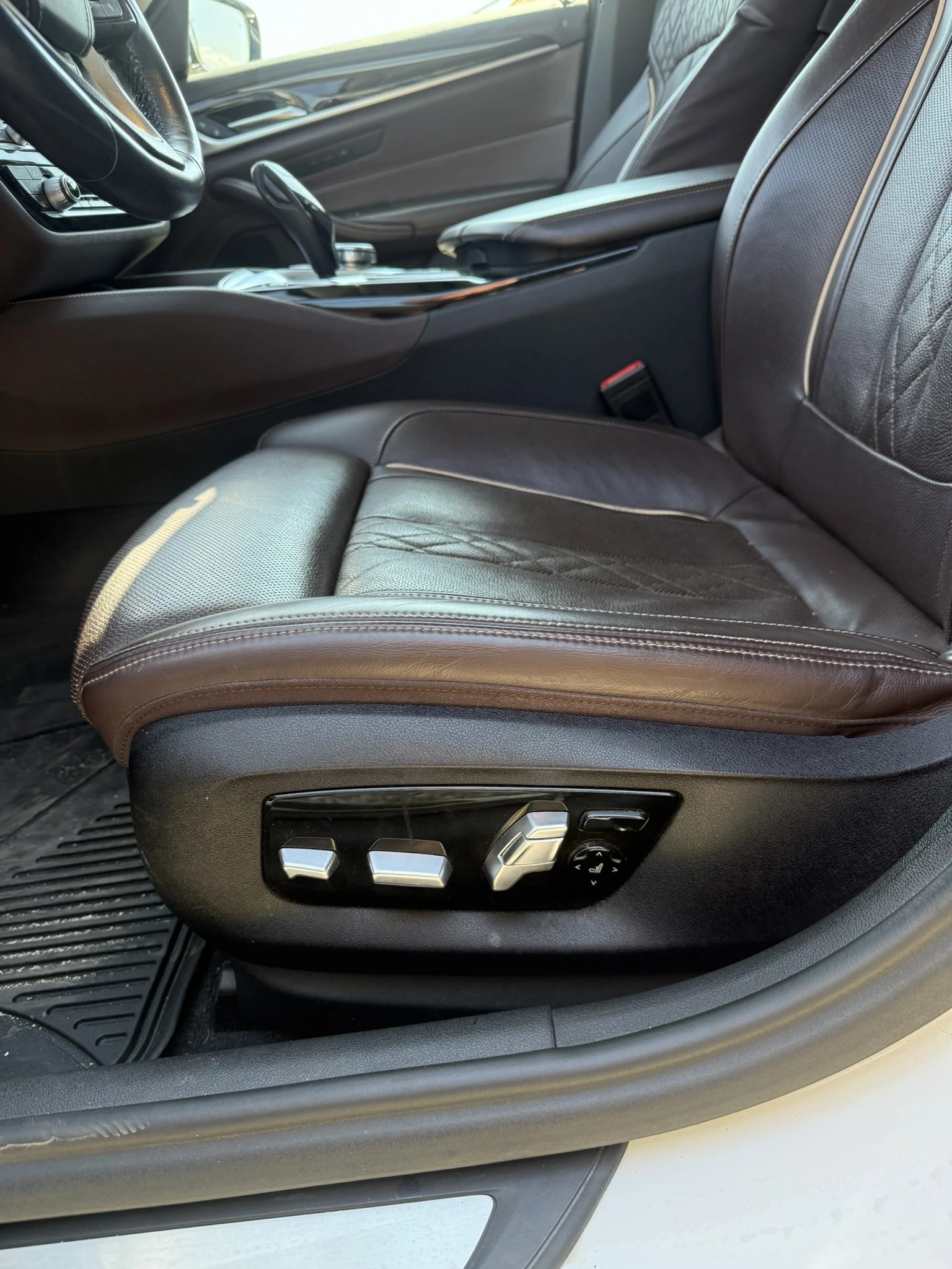 BMW 530, снимка 8 - Автомобили и джипове - 54991396