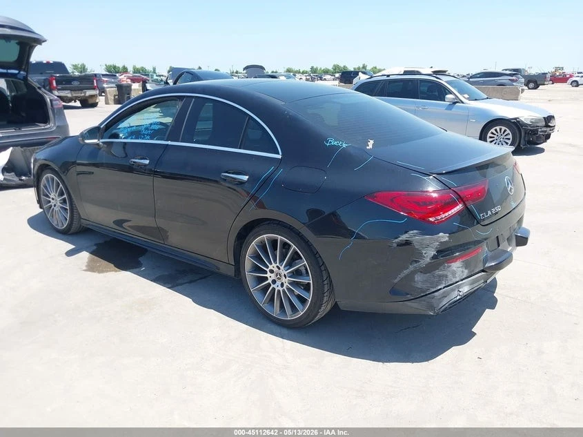 Mercedes-Benz CLA 250 Автокредит Цена до България, снимка 4 - Автомобили и джипове - 55133023