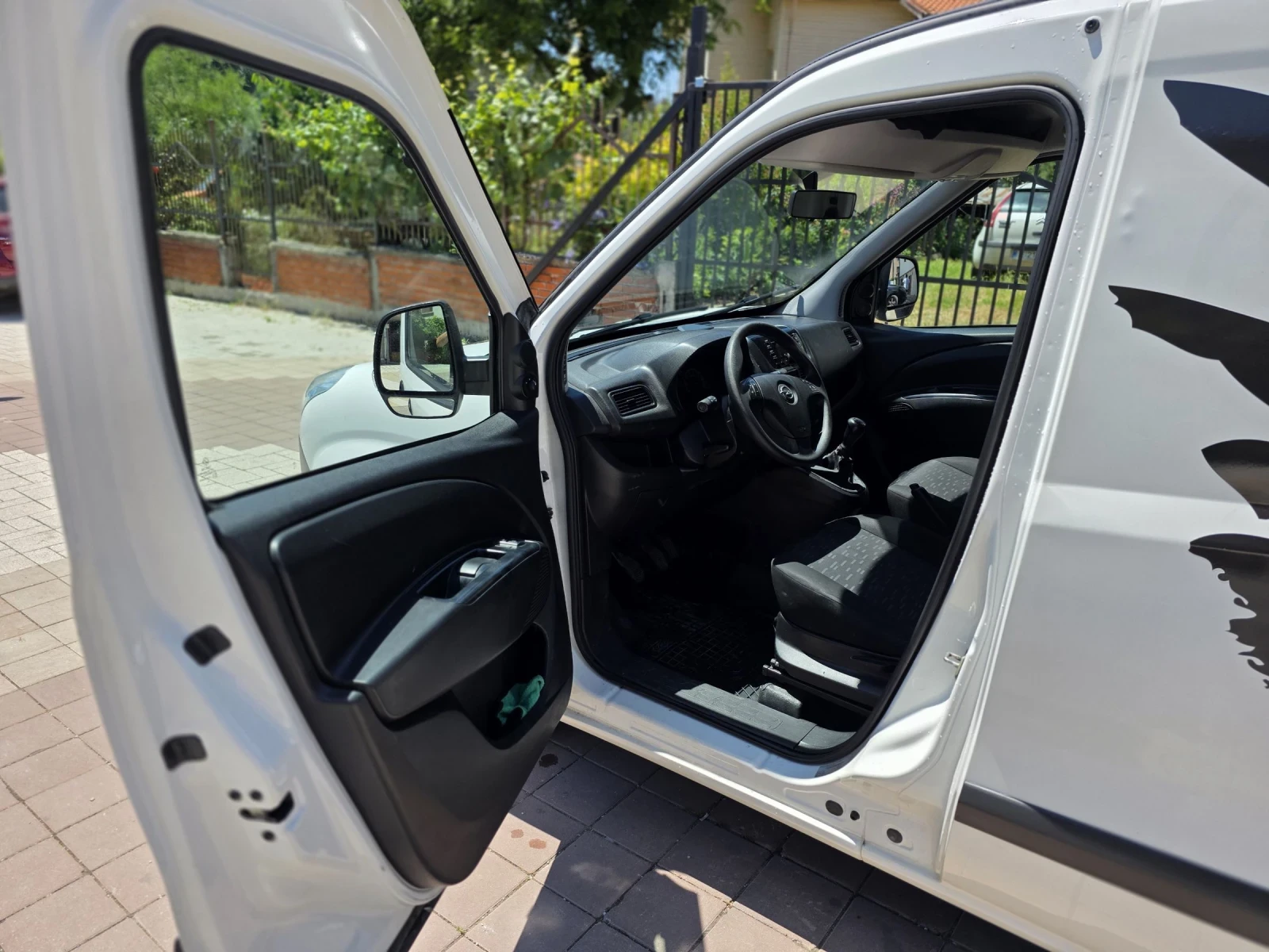 Opel Combo Нов внос Швейцария , снимка 7 - Автомобили и джипове - 55438795