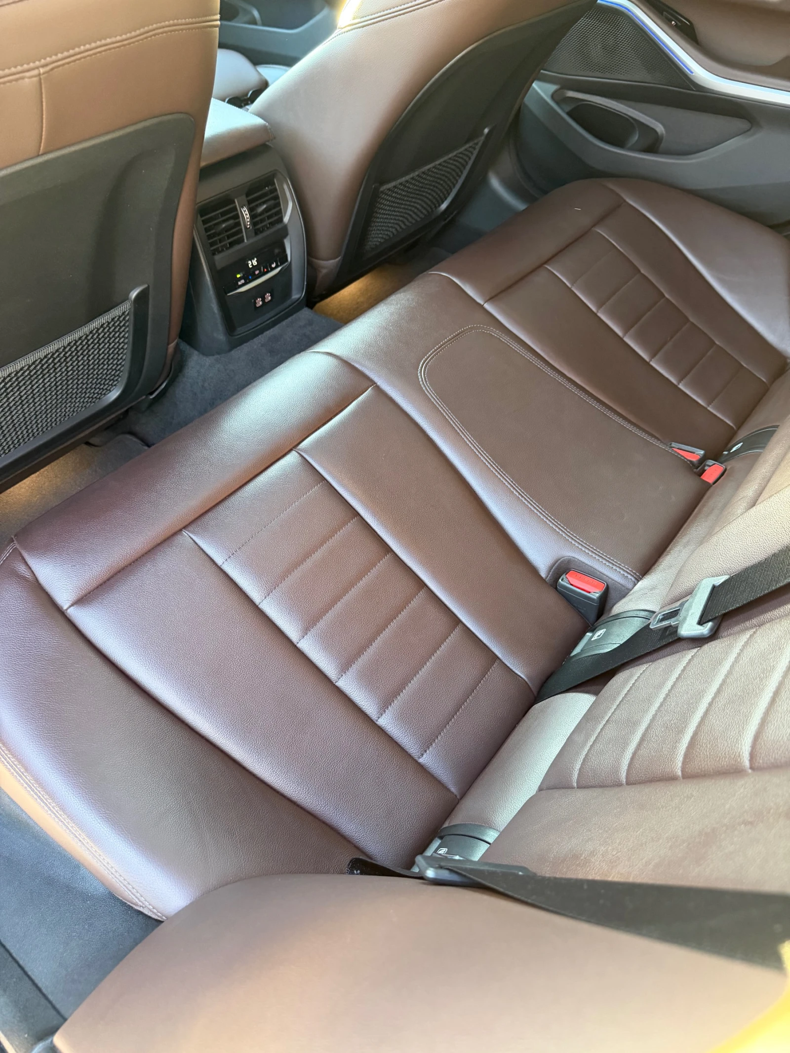 BMW 330 xd M sport Mild hybrid, снимка 12 - Автомобили и джипове - 55676864