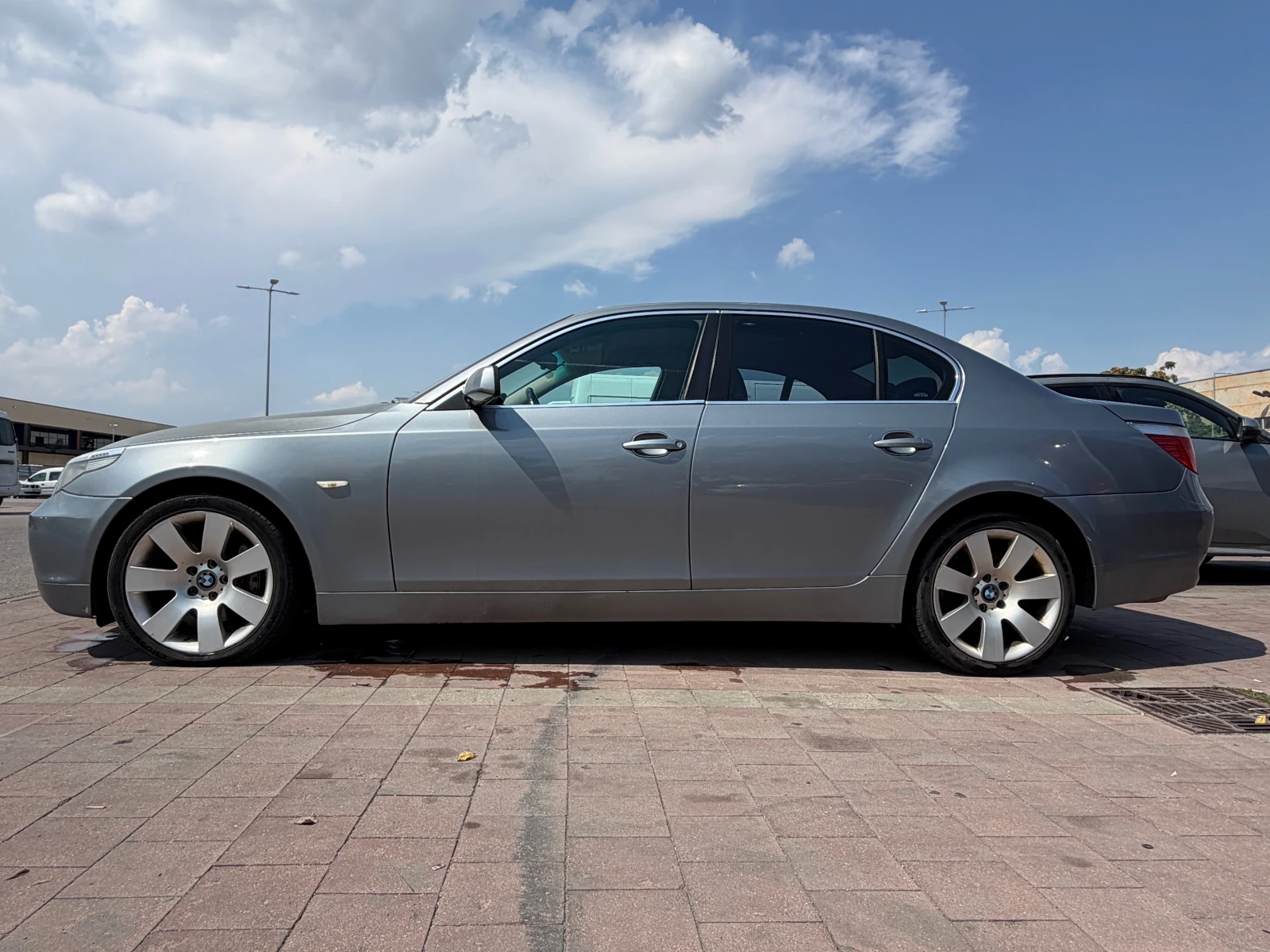 BMW 530, снимка 3 - Автомобили и джипове - 55788482