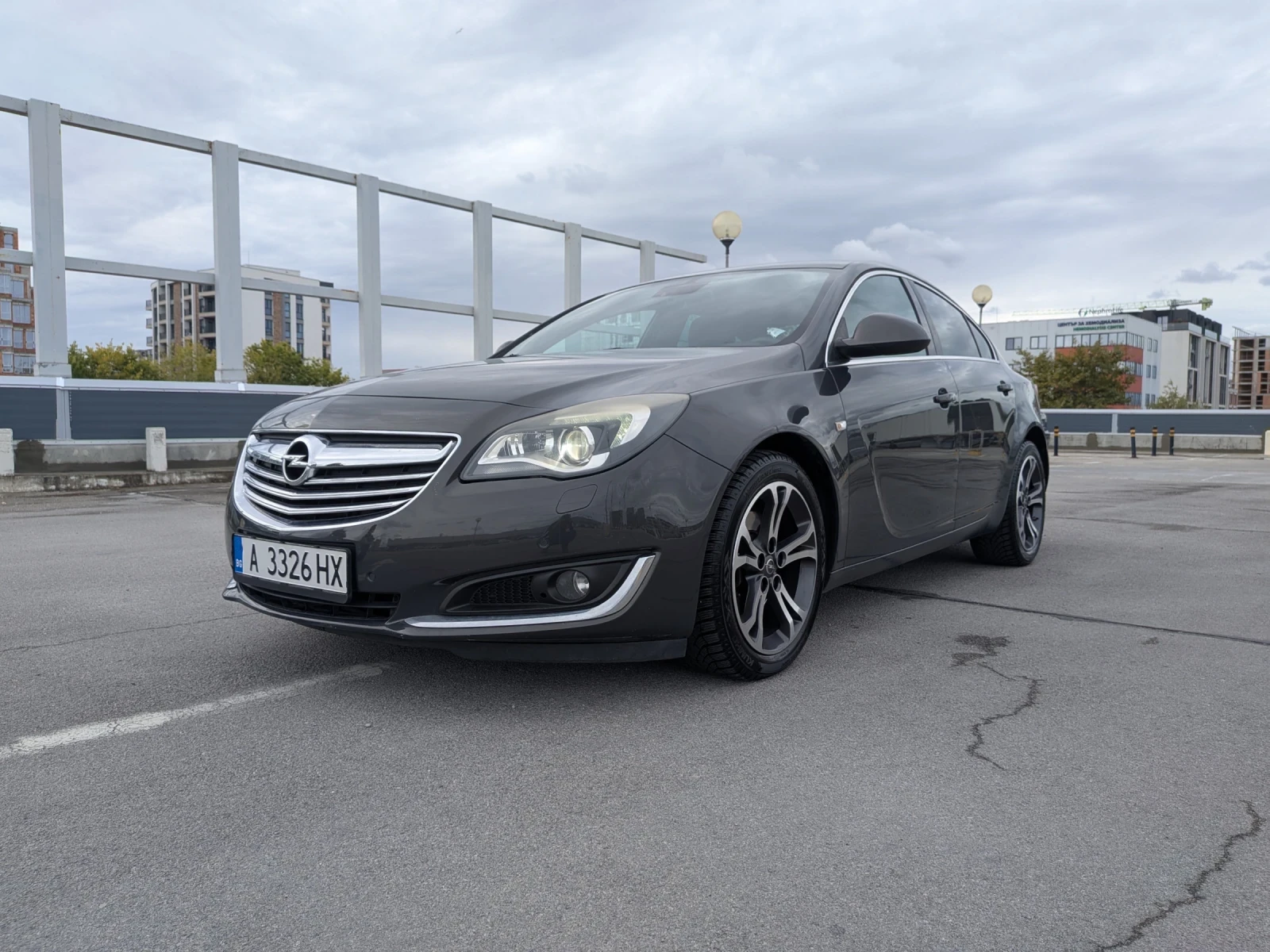 Opel Insignia 2.0 CDTI 163hp от България, снимка 4 - Автомобили и джипове - 56238285