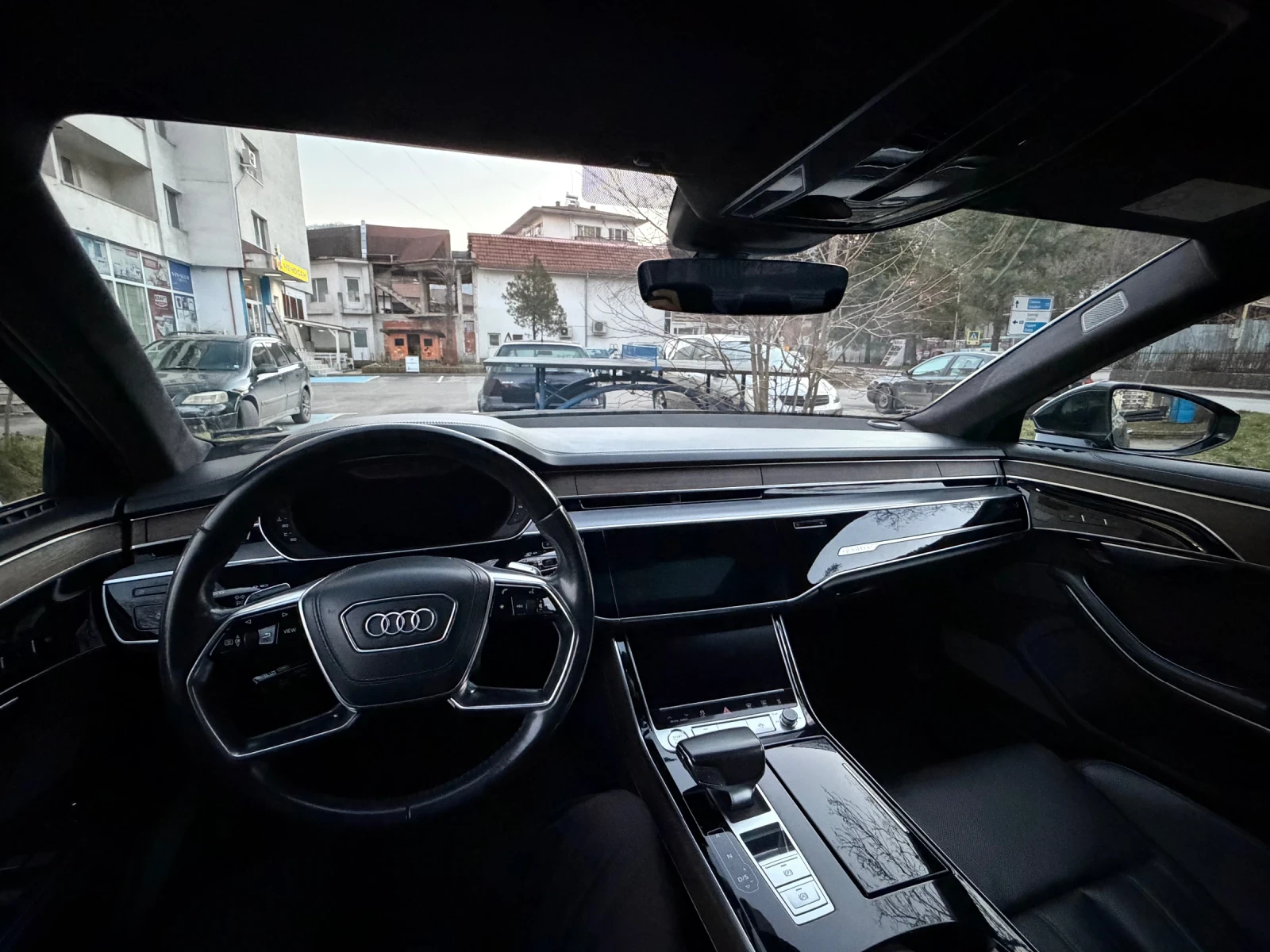Audi A8 5.0TDI LONG B&O 3xTV, снимка 11 - Автомобили и джипове - 56343036