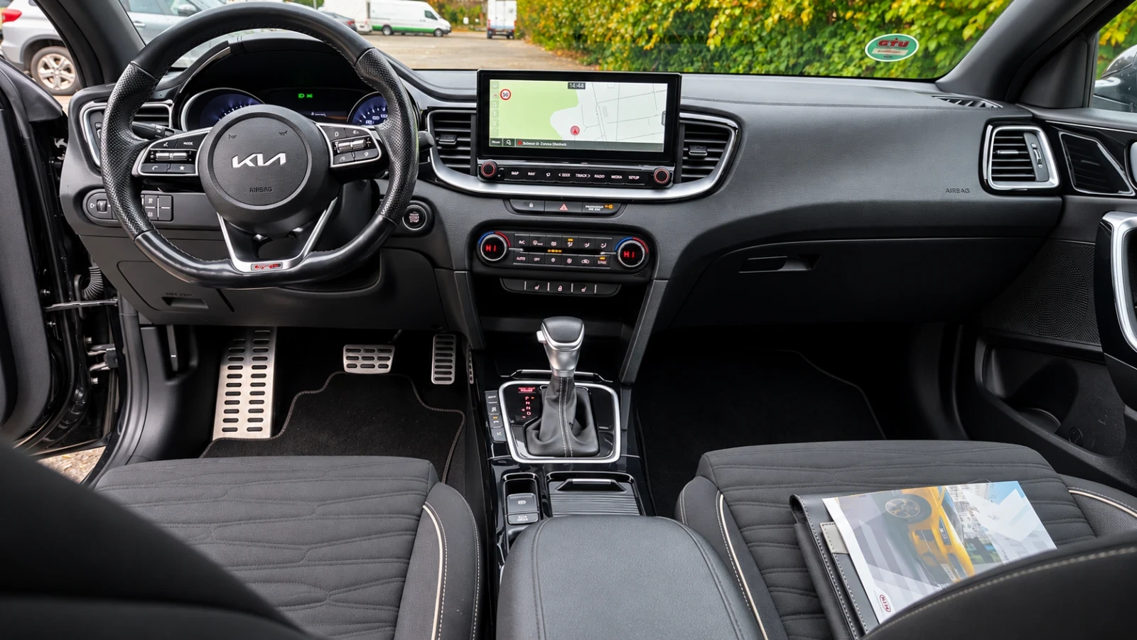 Kia Ceed 1.5Т GT-LINE AVTOMAT KAMERA JBL, снимка 8 - Автомобили и джипове - 56656880
