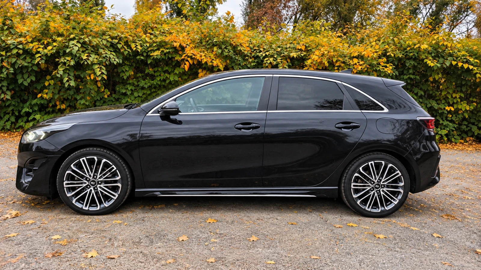 Kia Ceed 1.5Т GT-LINE AVTOMAT KAMERA JBL, снимка 4 - Автомобили и джипове - 56656880