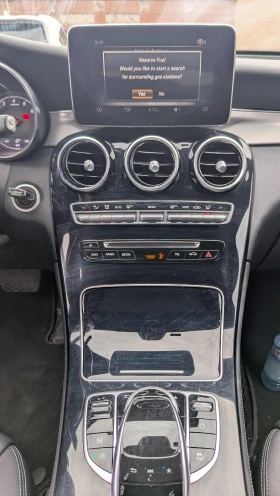 Mercedes-Benz GLC * 300 * CARFAX * ЦЕНА ДО БГ, снимка 10