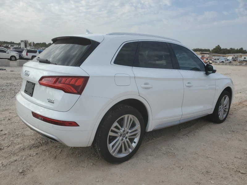 Audi Q5 PREMIUM PLUS/, снимка 4 - Автомобили и джипове - 47857831