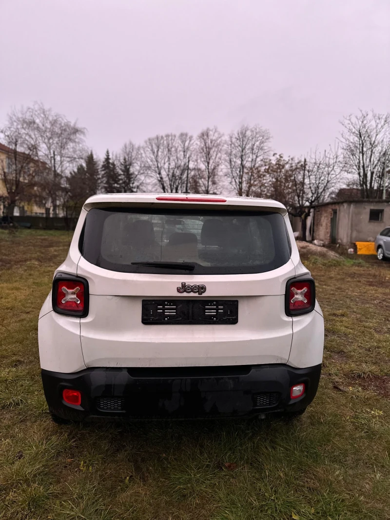 Jeep Renegade 2.0 MJET4x4, снимка 6 - Автомобили и джипове - 48263428