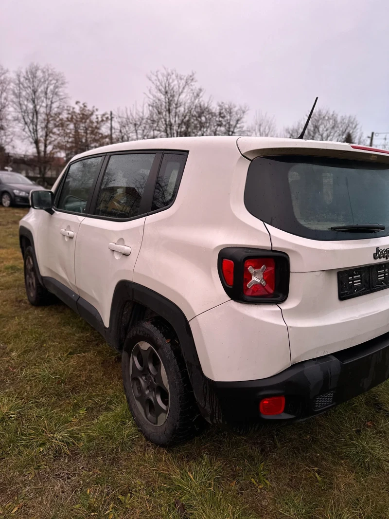 Jeep Renegade 2.0 MJET4x4, снимка 5 - Автомобили и джипове - 48263428