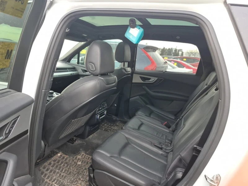 Audi Q7 * PRESTIGE * CARFAX * БЕЗ ПЪРВОНАЧАЛНА ВНОСКА, снимка 13 - Автомобили и джипове - 53009846