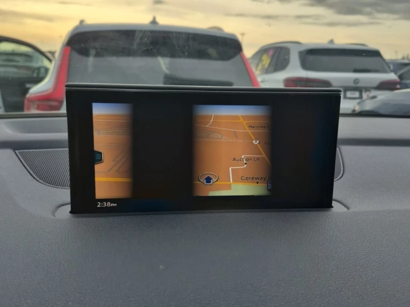 Audi Q7 * PRESTIGE * CARFAX * БЕЗ ПЪРВОНАЧАЛНА ВНОСКА, снимка 10 - Автомобили и джипове - 53009846