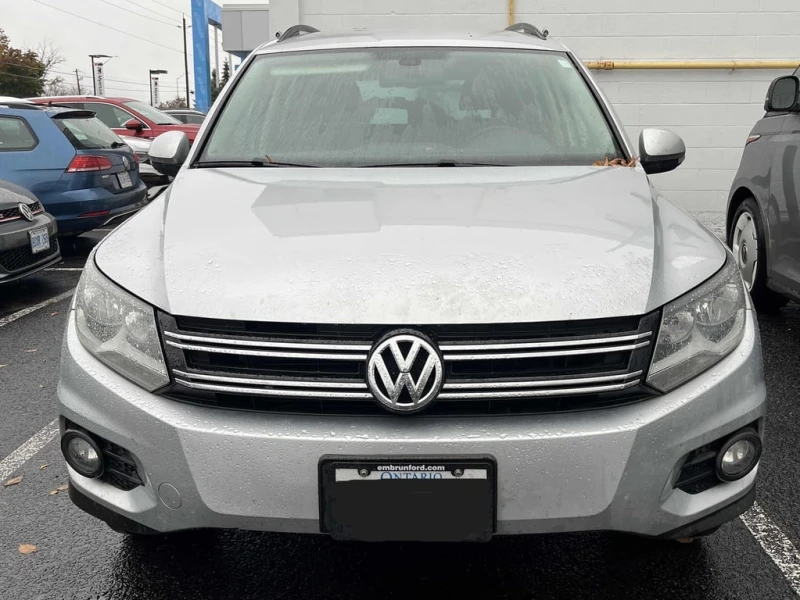 VW Tiguan * Wolfsburg Edition * CARFAX * БЕЗ ПЪРВОНАЧАЛНА ВН, снимка 5 - Автомобили и джипове - 53025912