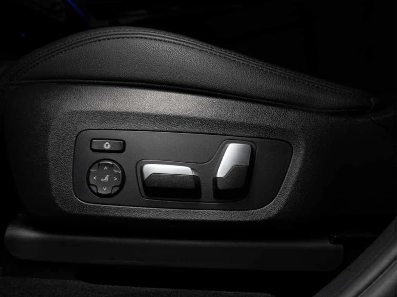 BMW X3 * XDRIVE30I | PREMIUM ENHANCED | HUD | WOOD TRIM *, снимка 13 - Автомобили и джипове - 53593053