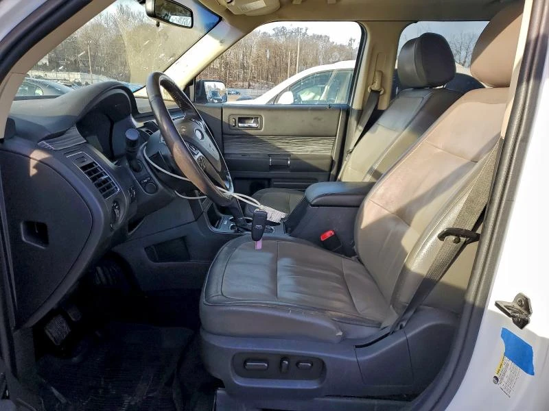 Ford Flex 3.5L 6 All wheel drive - изображение 10