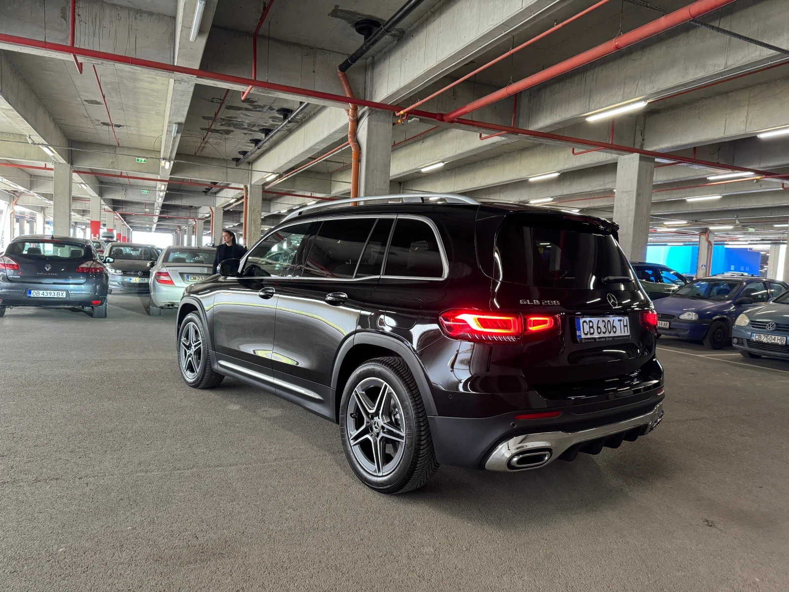 Mercedes-Benz GLB 200 AMG 4 matic 6+ 1 - изображение 8
