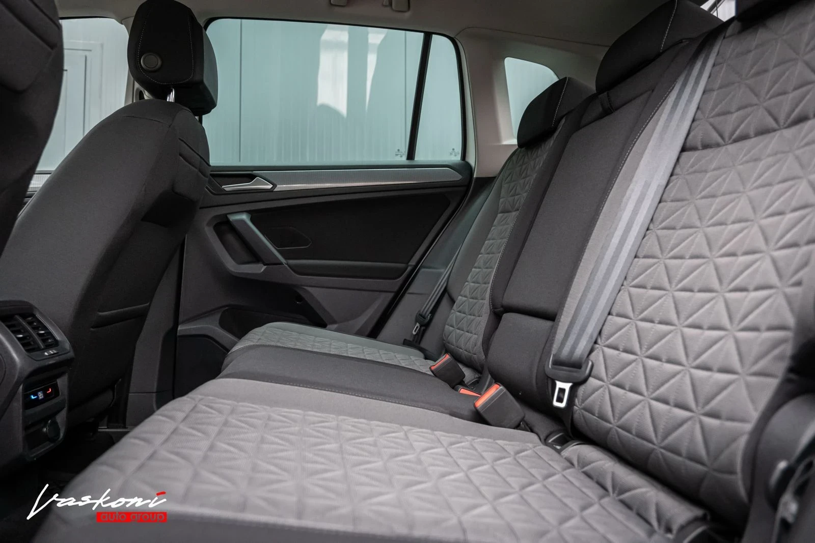 VW Tiguan 2.0 TDI | Mobile.bg � ����������� 13