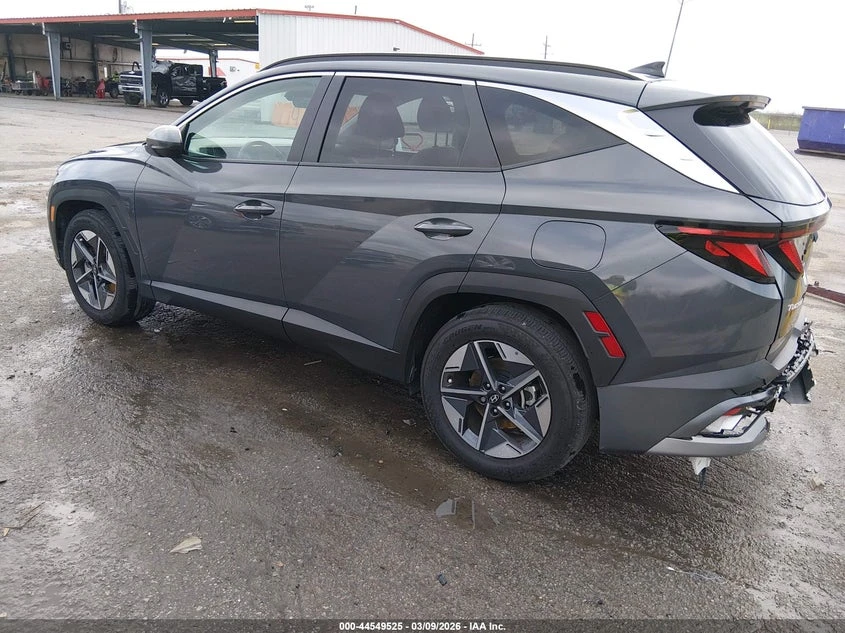 Hyundai Tucson 2.5l Sel, снимка 3 - Автомобили и джипове - 54572532