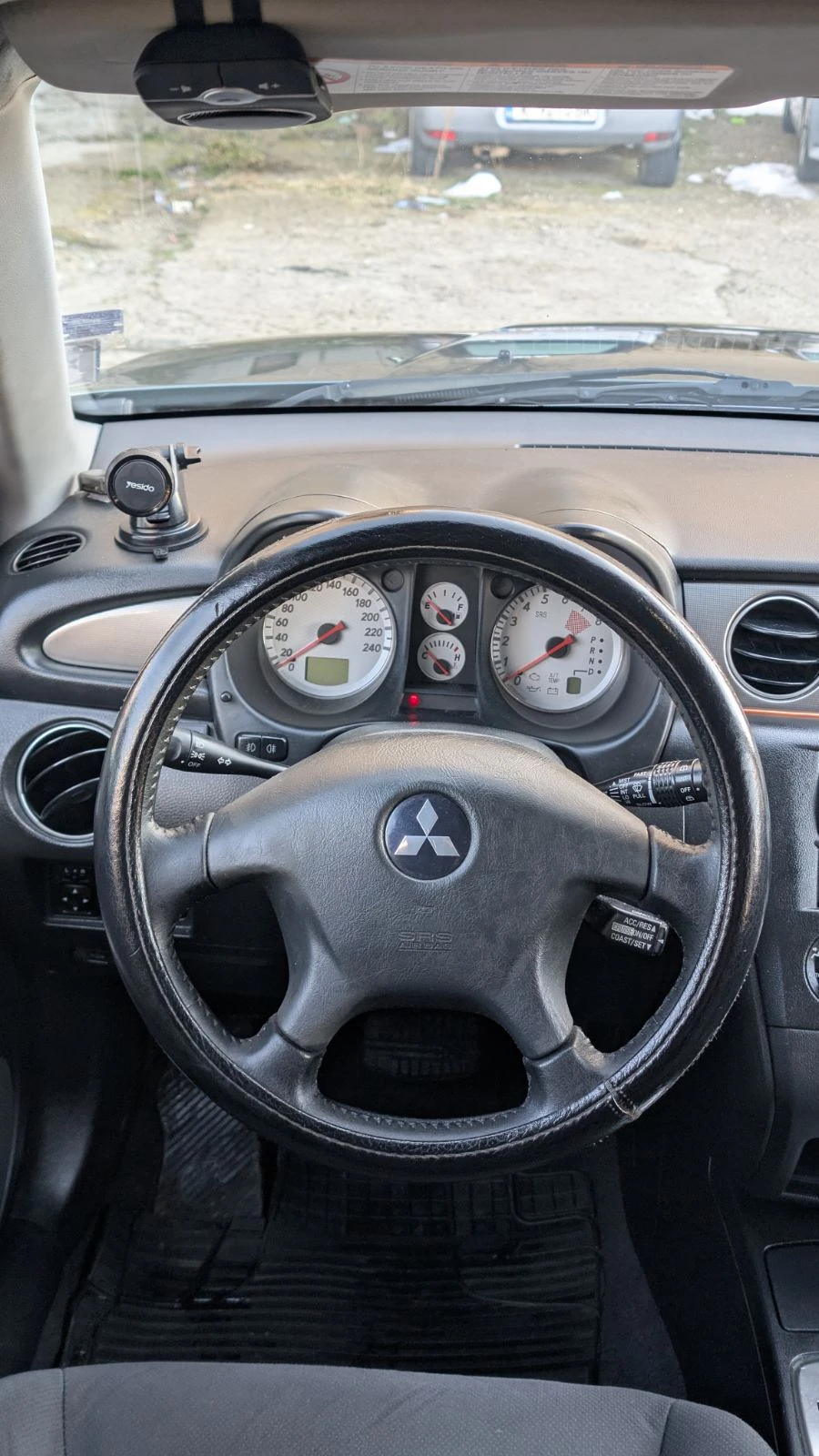 Mitsubishi Outlander, снимка 10 - Автомобили и джипове - 55425276