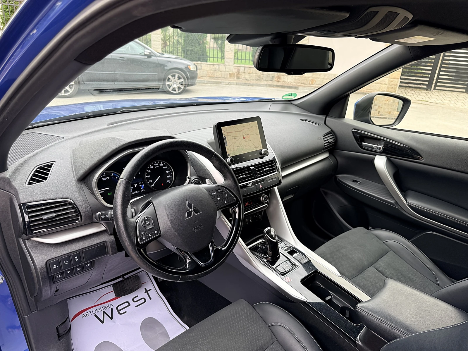 Mitsubishi Eclipse Cross 2.4 Plug-in-Hybrid 4x4 Full, снимка 9 - Автомобили и джипове - 55877865
