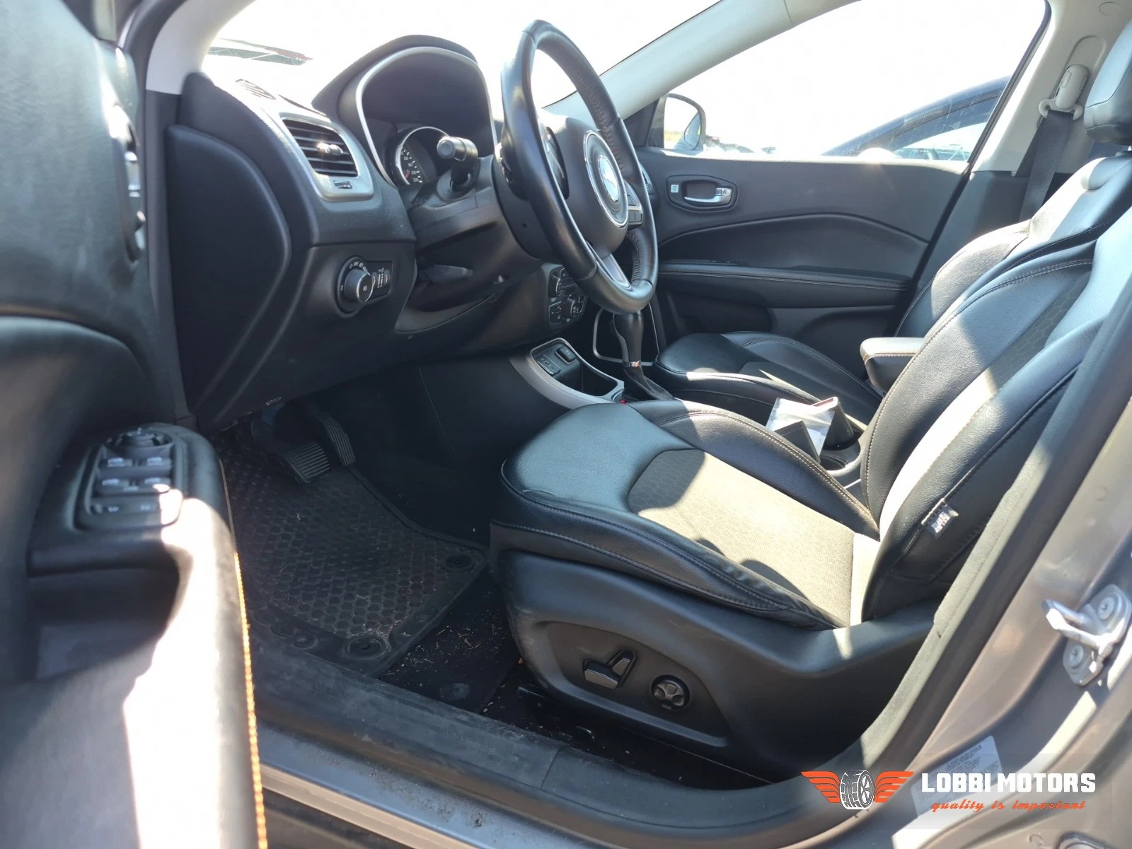 Jeep Compass, снимка 5 - Автомобили и джипове - 55955787