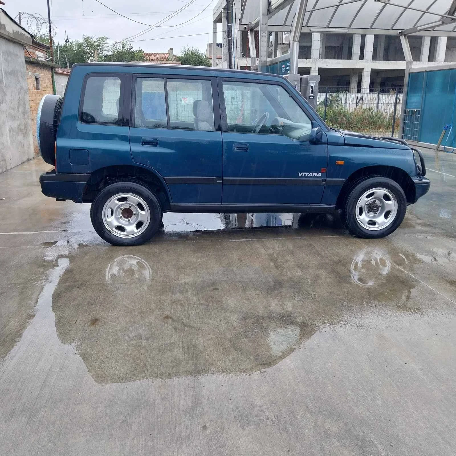 Suzuki Vitara 1.6 16v, снимка 5 - Автомобили и джипове - 56052999