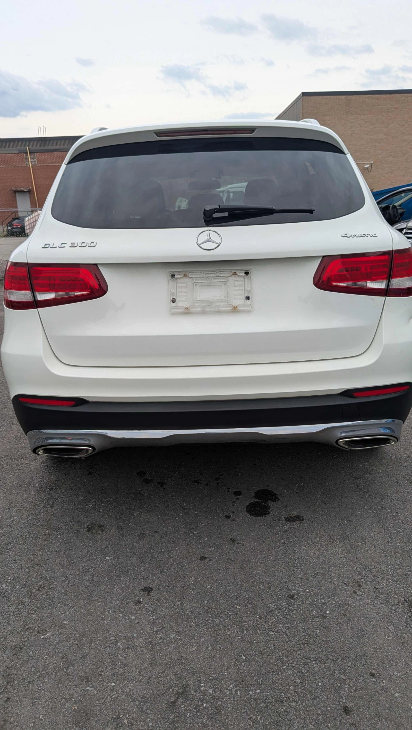 Mercedes-Benz GLC * 300 * CARFAX * ЦЕНА ДО БГ, снимка 5 - Автомобили и джипове - 56061371