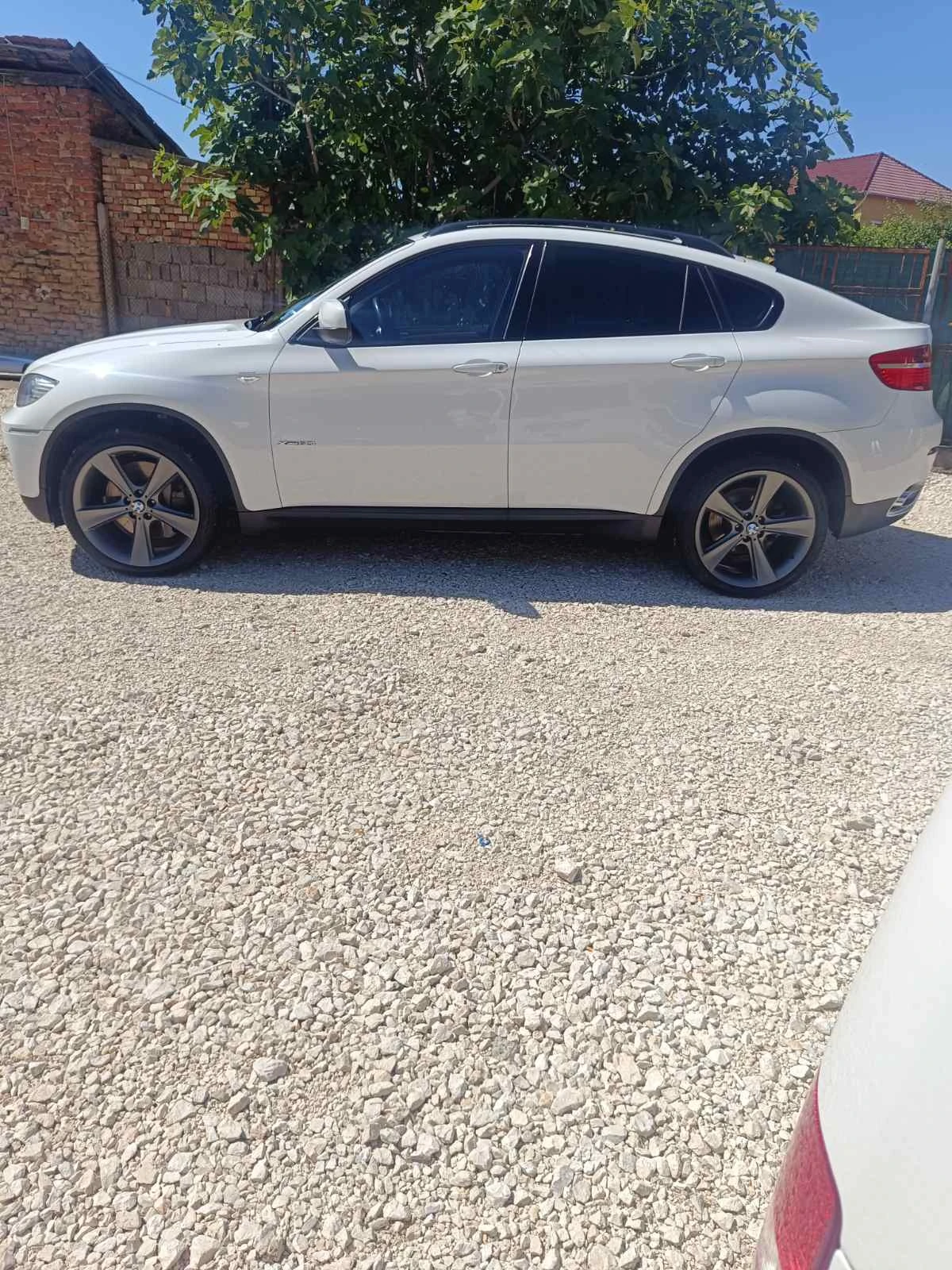 BMW X6 50i * 360 * Harman Kardon * (НАЛИЧНА В БГ), снимка 6 - Автомобили и джипове - 56181092