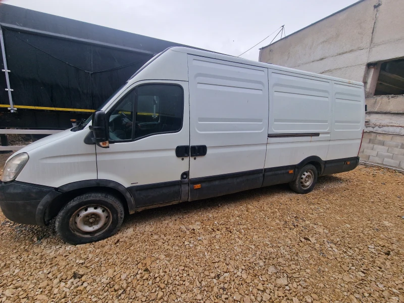 Iveco Daily, снимка 2 - Бусове и автобуси - 48354358