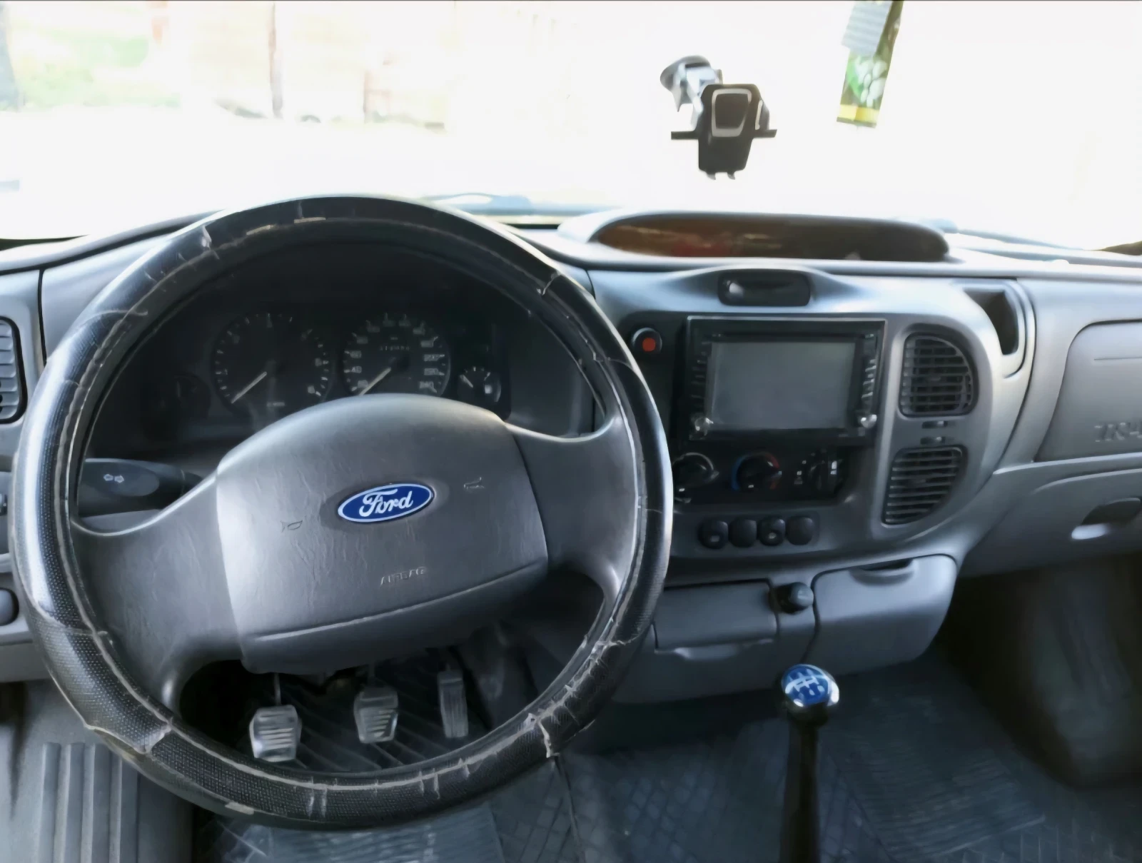 Ford Transit  - изображение 9