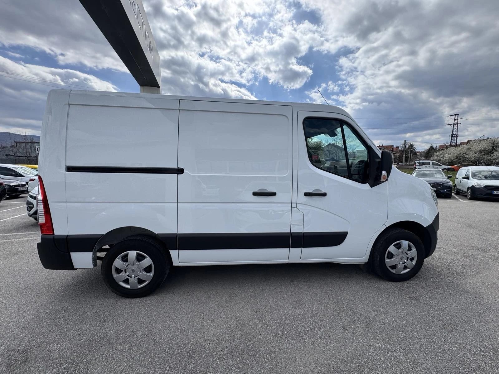 Nissan NV400 2.3dCi 136k.c , снимка 7 - Бусове и автобуси - 54148458