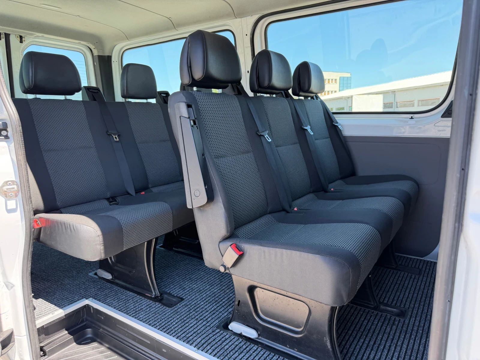 Mercedes-Benz Sprinter 313 CDI 130 ps 9 Места ТОП Внос Германия, снимка 15 - Бусове и автобуси - 54857150