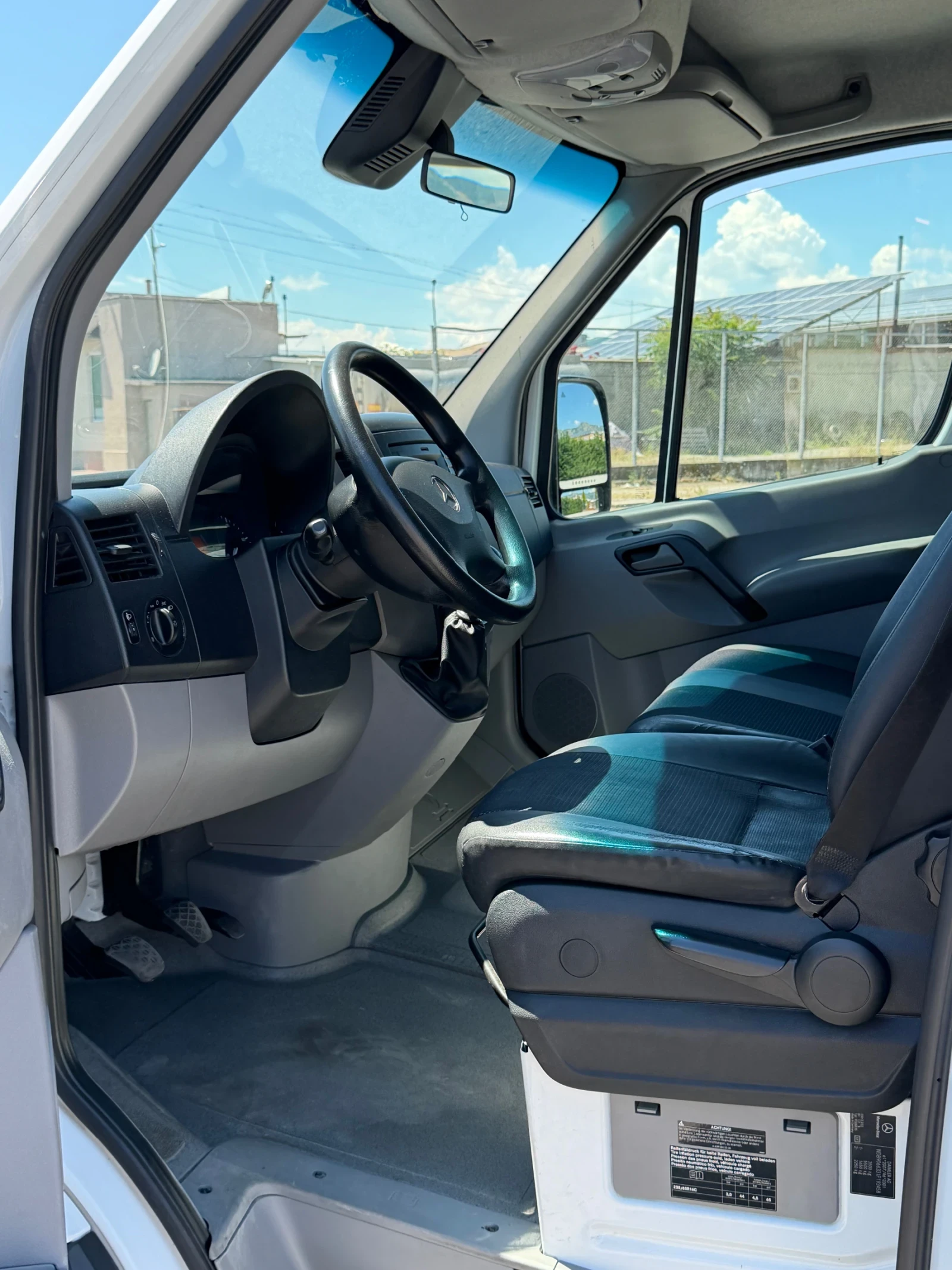 Mercedes-Benz Sprinter 313 CDI 130 ps 9 Места ТОП Внос Германия, снимка 11 - Бусове и автобуси - 54857150