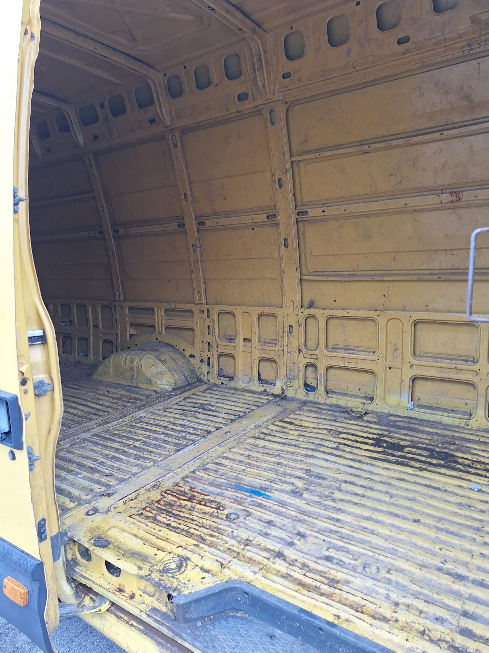 Iveco 35c15 3.0  TDI | Mobile.bg � ����������� 8