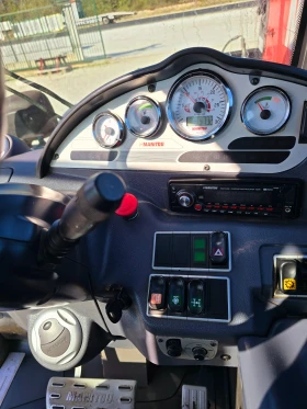 Телескопичен товарач Manitou MLT 735-120 PS-PREMIUM, снимка 15