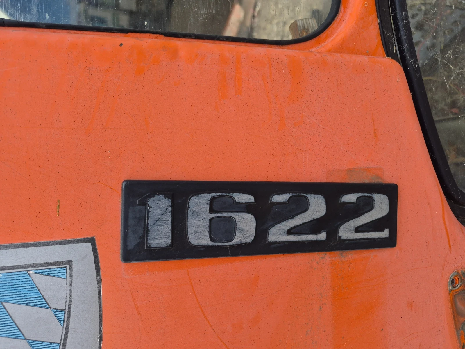 Скоростна кутия Мерцедес 1622, снимка 3 - Части - 56183247