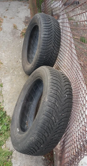      205/60R16