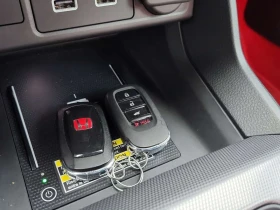 Honda Civic TYPE R * CARFAX * РЪЧНИ СКОРОСТИ* 2 КЛЮЧА* KEYLESS, снимка 14