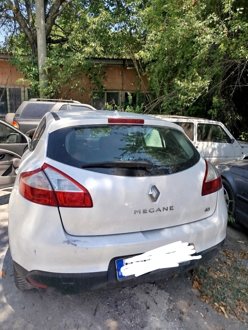 Renault Megane, снимка 7 - Автомобили и джипове - 46637551